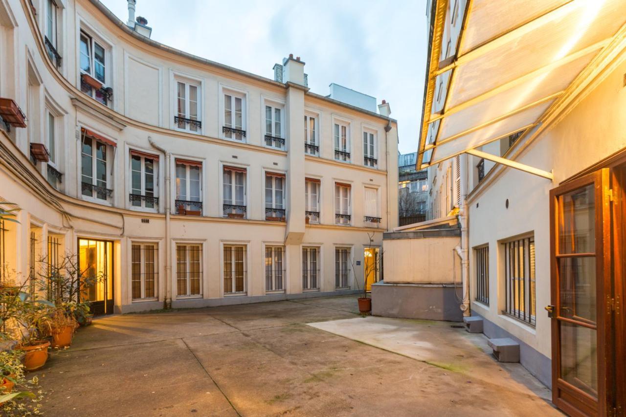 Comfortable Flat In The Middle Of Paris Eksteriør billede