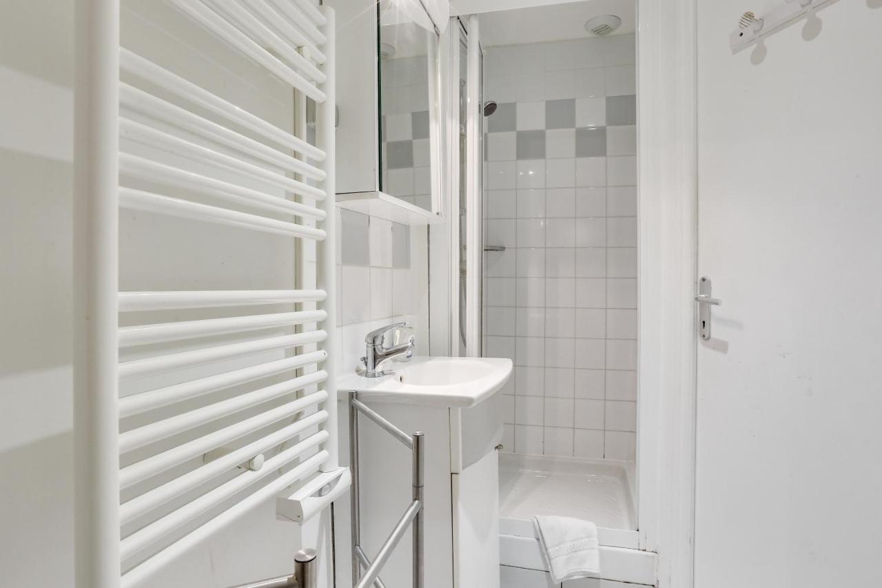 Comfortable Flat In The Middle Of Paris Eksteriør billede